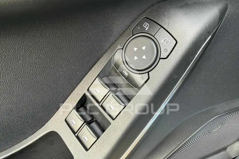 2022 Ford FIESTA