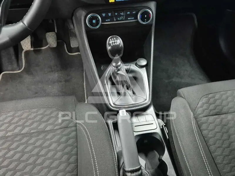 2022 Ford FIESTA