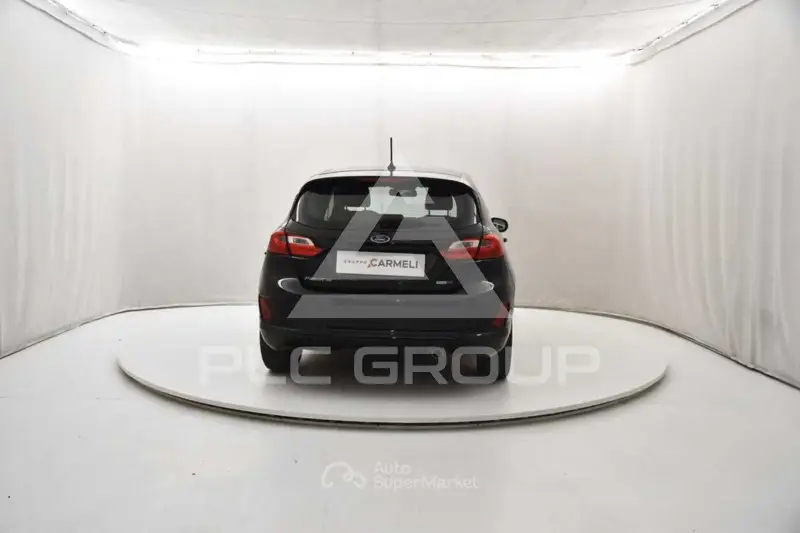 2022 Ford FIESTA