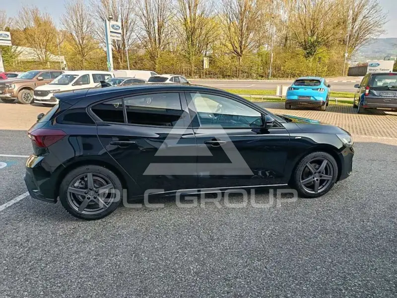 2022 Ford FOCUS