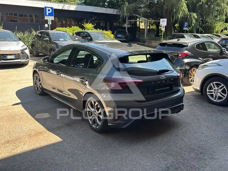 2022 Ford FOCUS