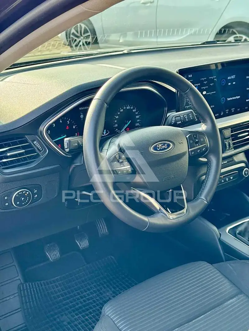 2022 Ford FOCUS
