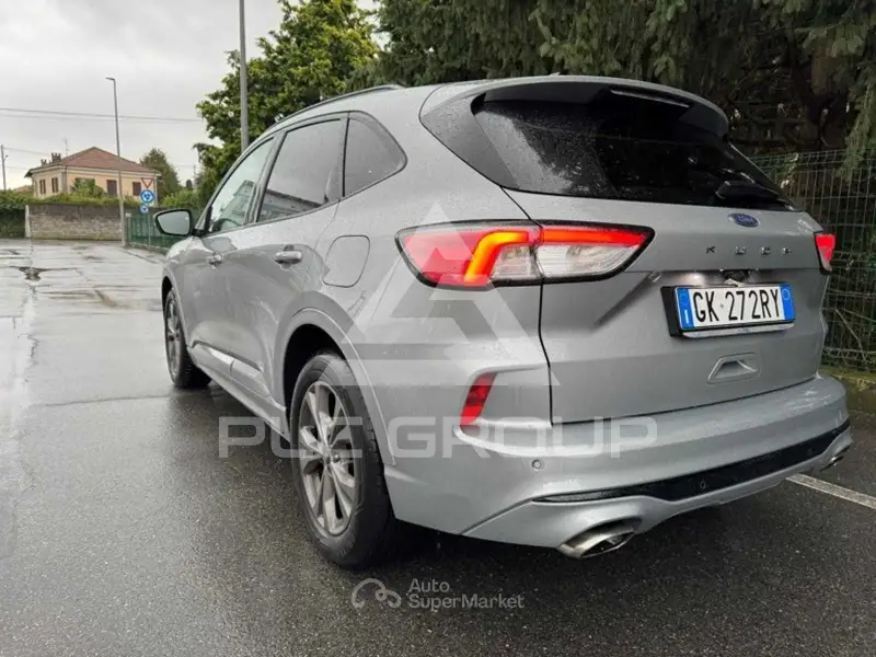 2022 Ford Kuga