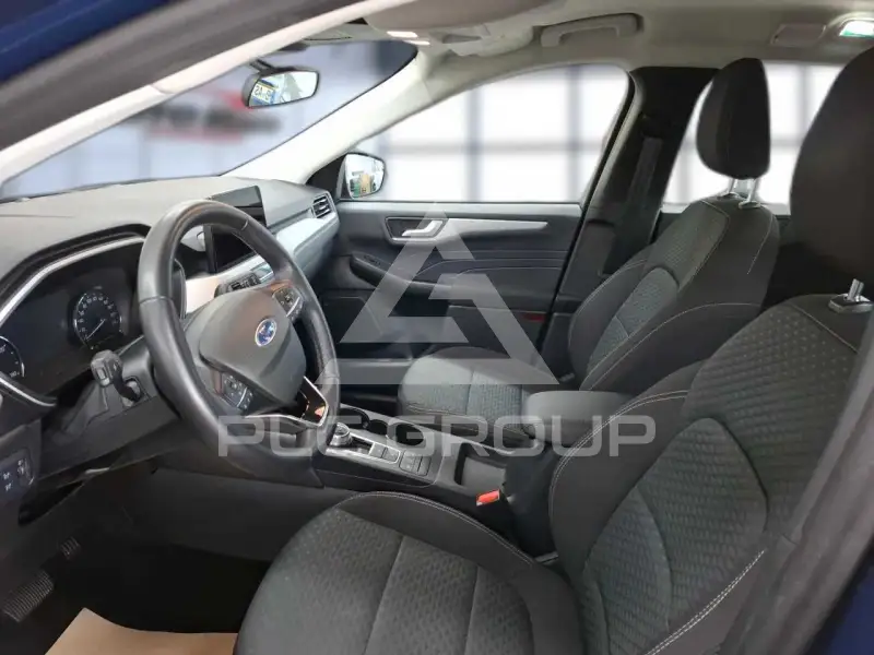 2022 Ford Kuga