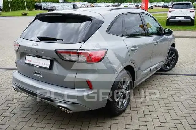 2022 Ford Kuga