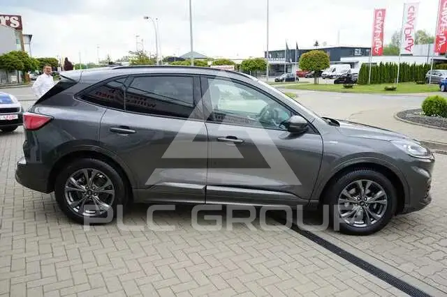 2022 Ford Kuga