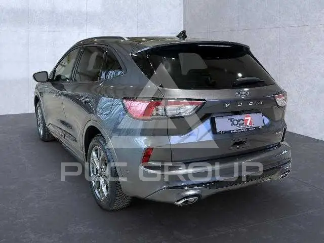 2022 Ford Kuga