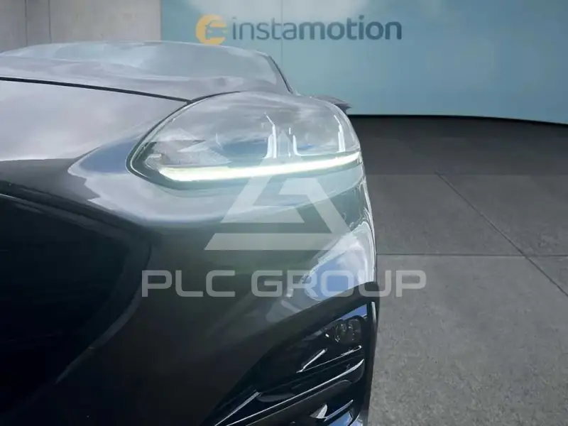 2022 Ford Kuga
