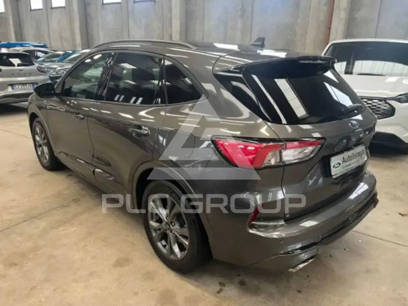 2022 Ford Kuga