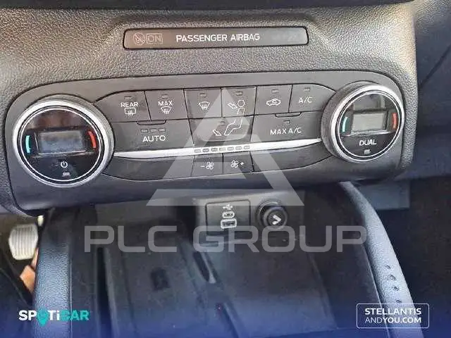 2022 Ford Kuga
