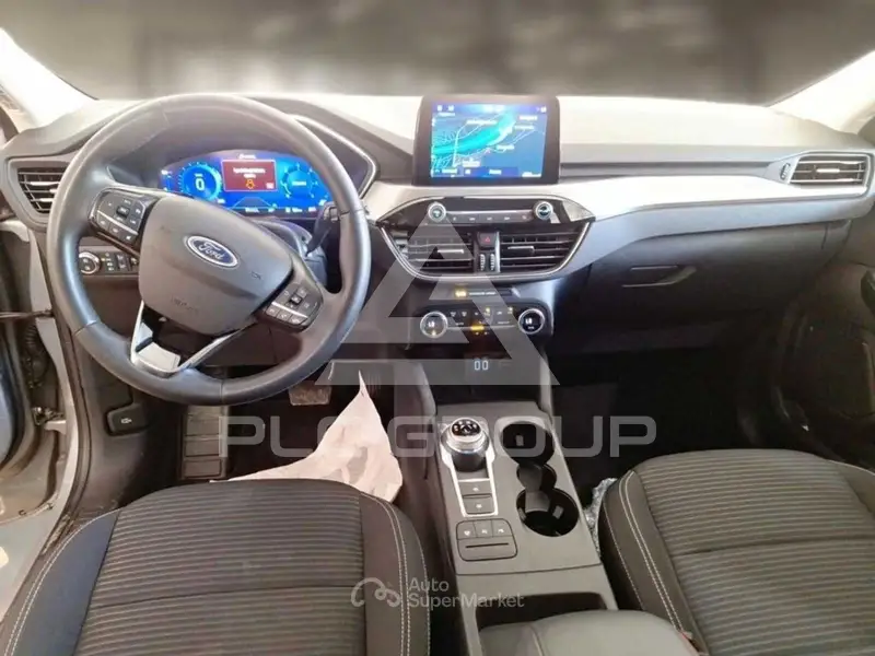 2022 Ford Kuga