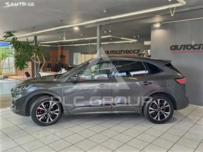 2022 Ford Kuga