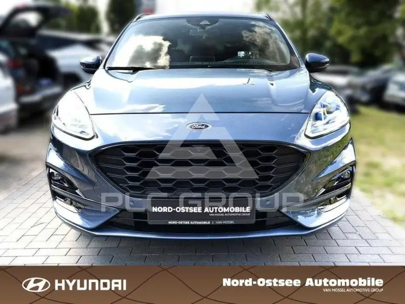 2022 Ford Kuga