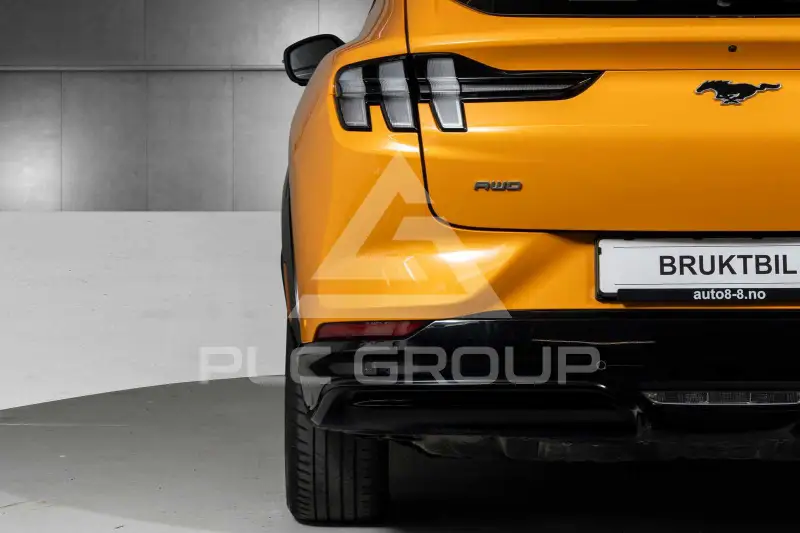 2022 Ford MUSTANG