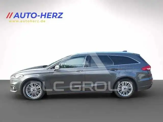 2022 Ford Mondeo