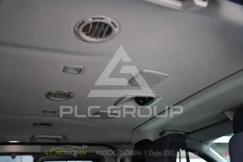 2022 Ford Tourneo