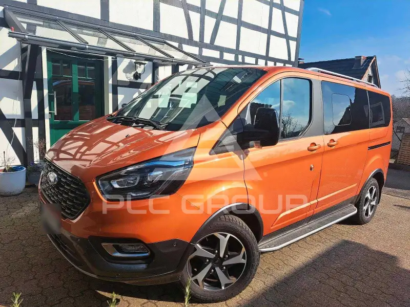 2022 Ford Tourneo