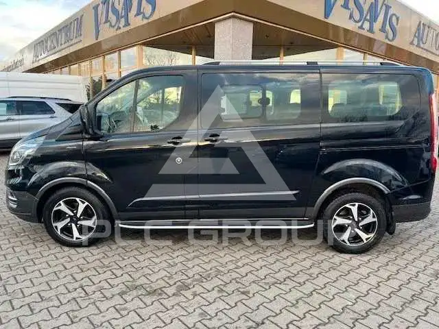 2022 Ford Tourneo