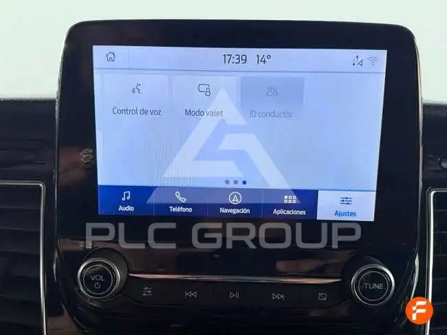 2022 Ford Tourneo