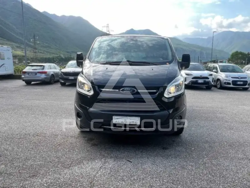 2022 Ford Tourneo
