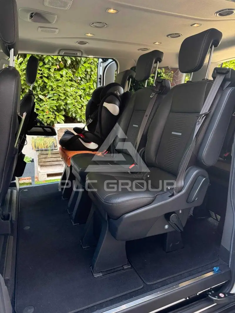 2022 Ford Tourneo