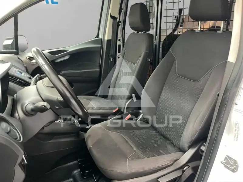 2022 Ford TRANSIT