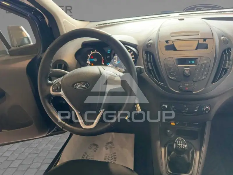 2022 Ford TRANSIT