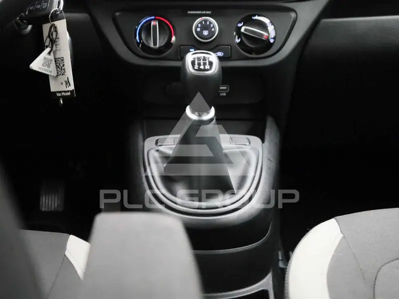 2022 Hyundai I10