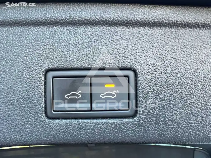 2022 Volkswagen Touareg