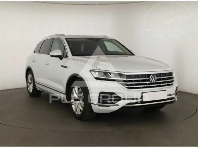 2022 Volkswagen Touareg