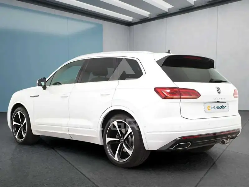 2022 Volkswagen Touareg