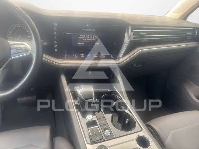 2022 Volkswagen Touareg