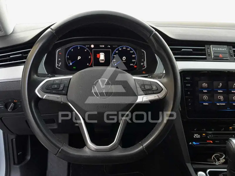 2022 Volkswagen Passat