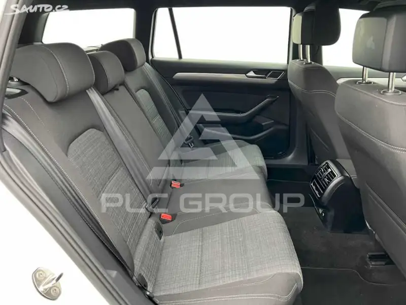 2022 Volkswagen Passat