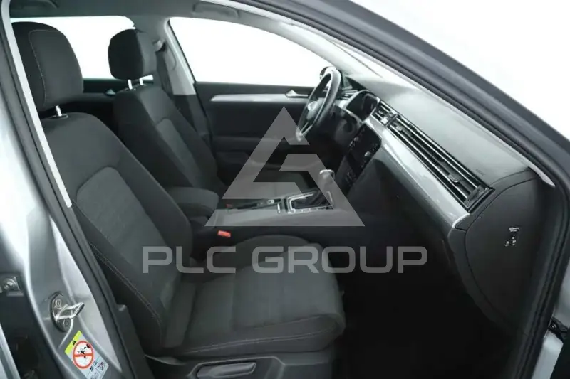 2022 Volkswagen Passat