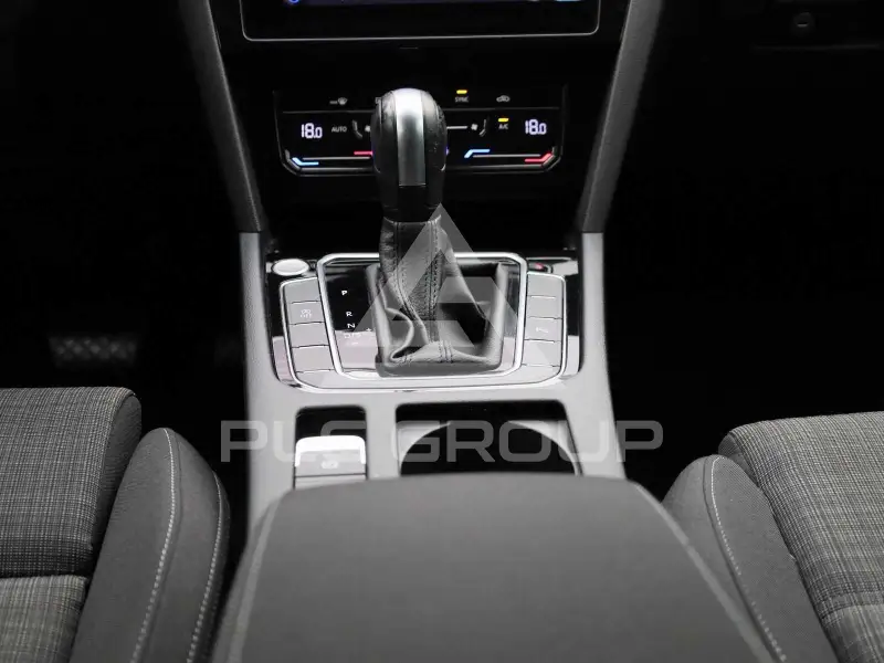 2022 Volkswagen Passat