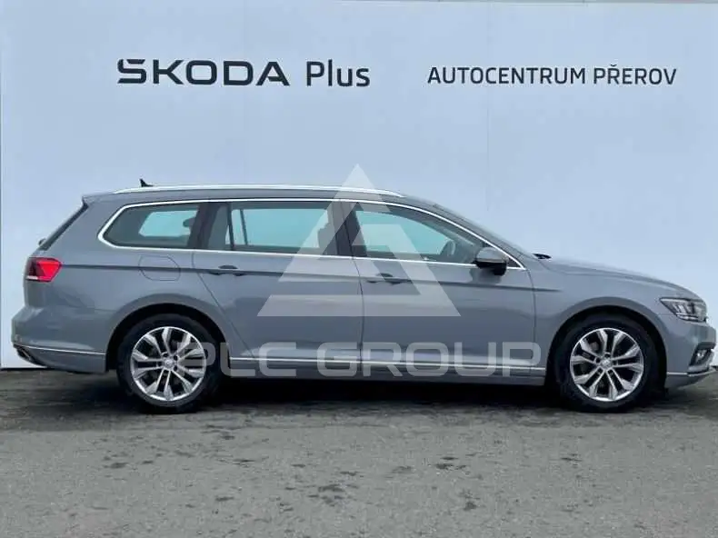 2022 Volkswagen Passat