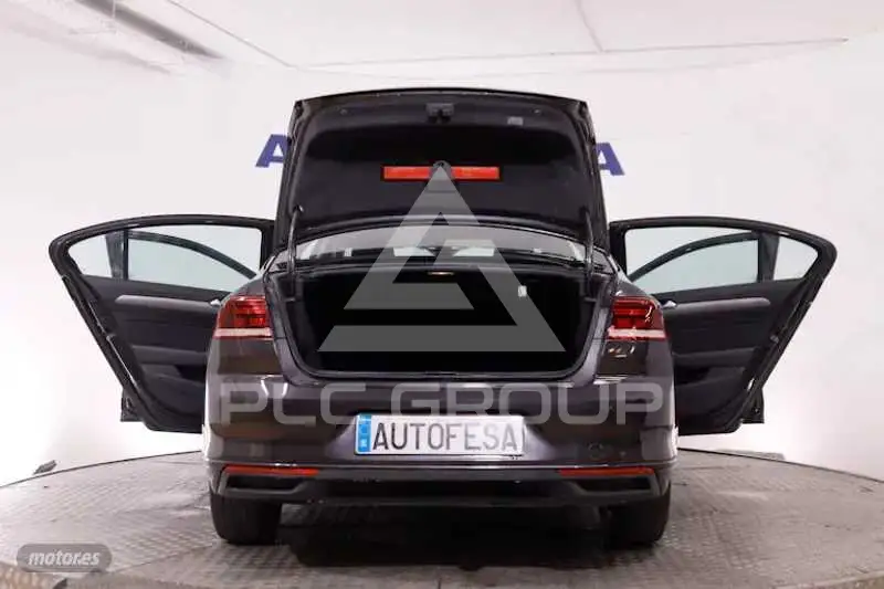 2022 Volkswagen Passat