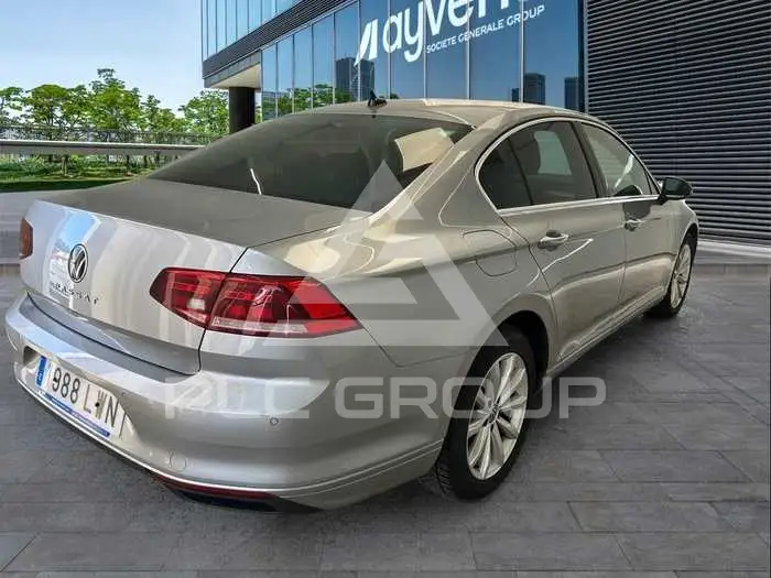 2022 Volkswagen Passat