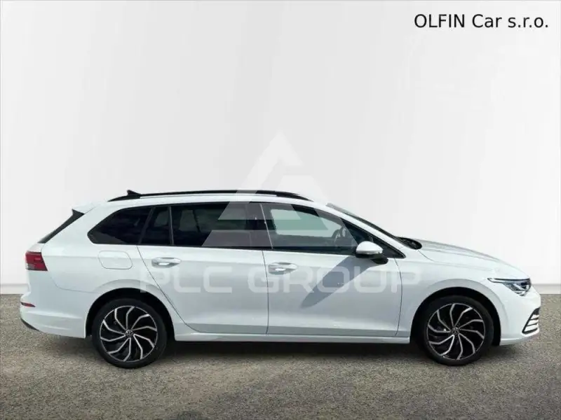 2022 Volkswagen GOLF