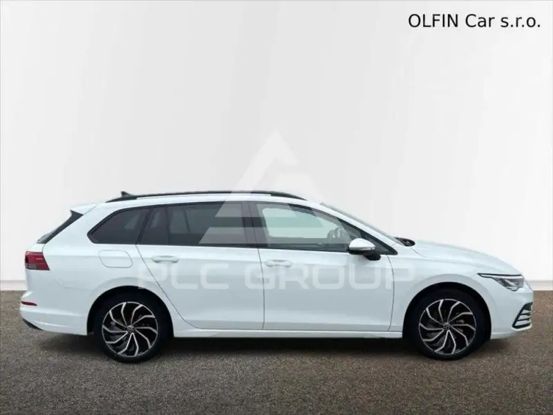 2022 Volkswagen GOLF