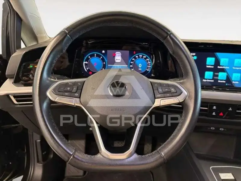 2022 Volkswagen GOLF