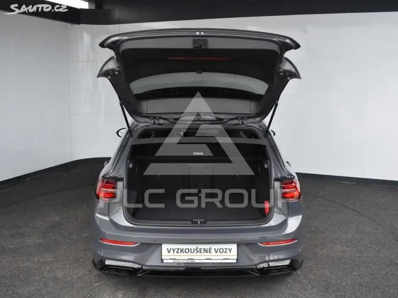 2022 Volkswagen GOLF