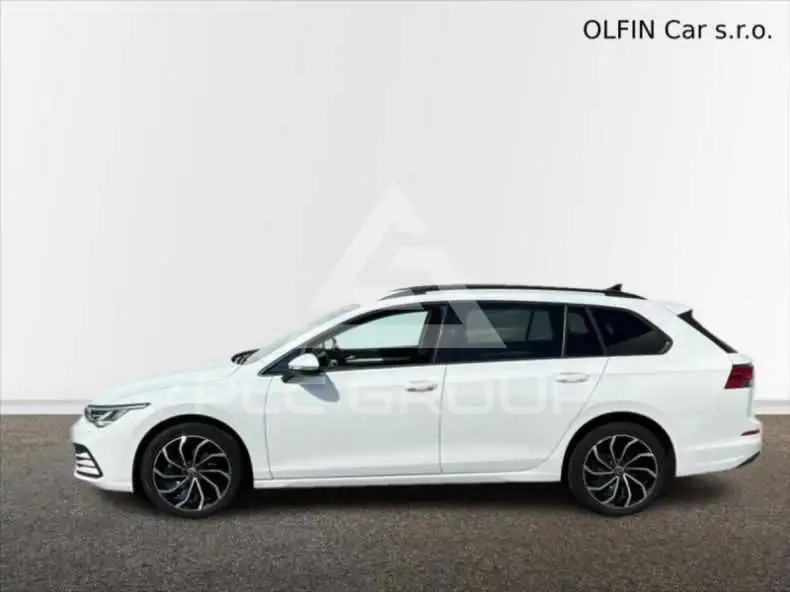2022 Volkswagen GOLF