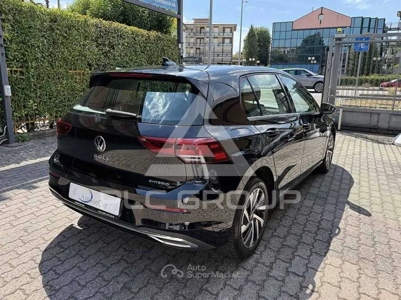 2022 Volkswagen GOLF