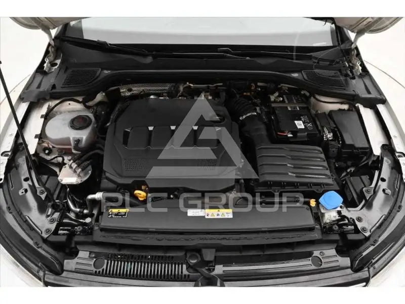 2022 Volkswagen GOLF