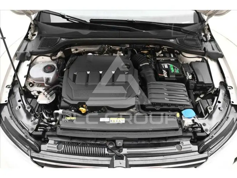 2022 Volkswagen GOLF