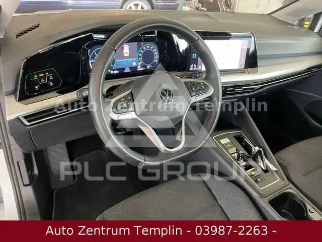 2022 Volkswagen GOLF
