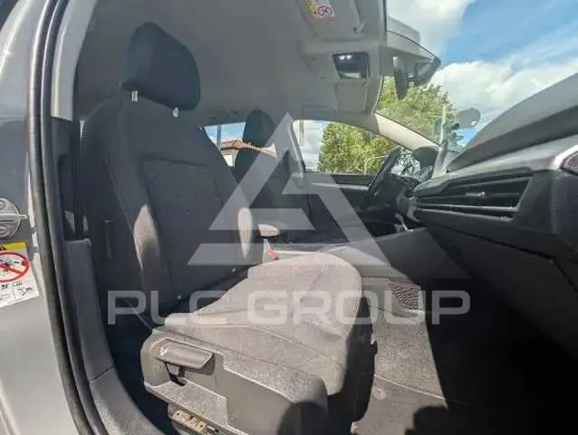 2022 Volkswagen GOLF