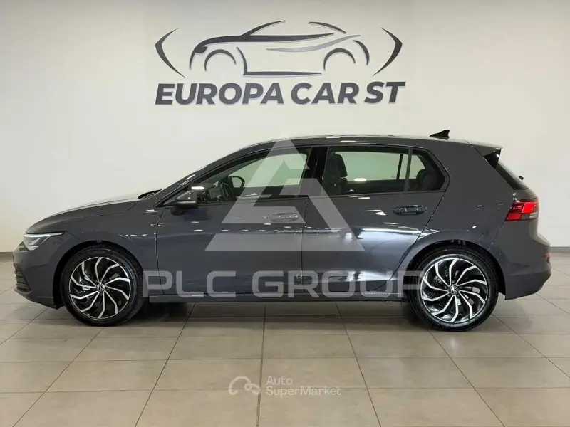 2022 Volkswagen GOLF